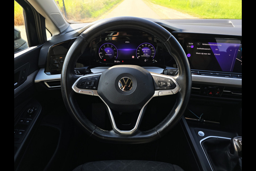 Volkswagen Golf 1.5 TSI - 130 Pk - Euro 6 - ACC - Navi - AppleCarplay AndroidAuto