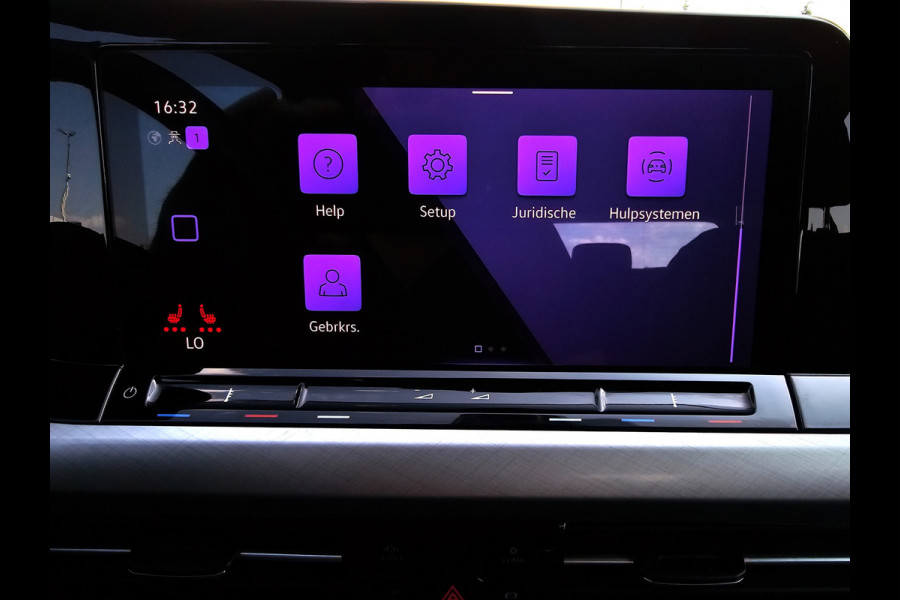 Volkswagen Golf 1.5 TSI - 130 Pk - Euro 6 - ACC - Navi - AppleCarplay AndroidAuto