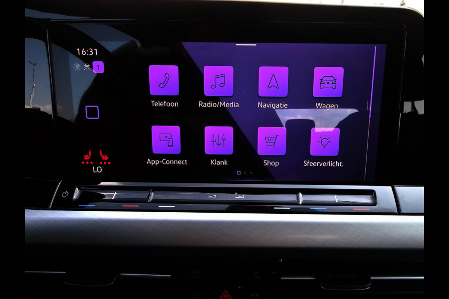 Volkswagen Golf 1.5 TSI - 130 Pk - Euro 6 - ACC - Navi - AppleCarplay AndroidAuto