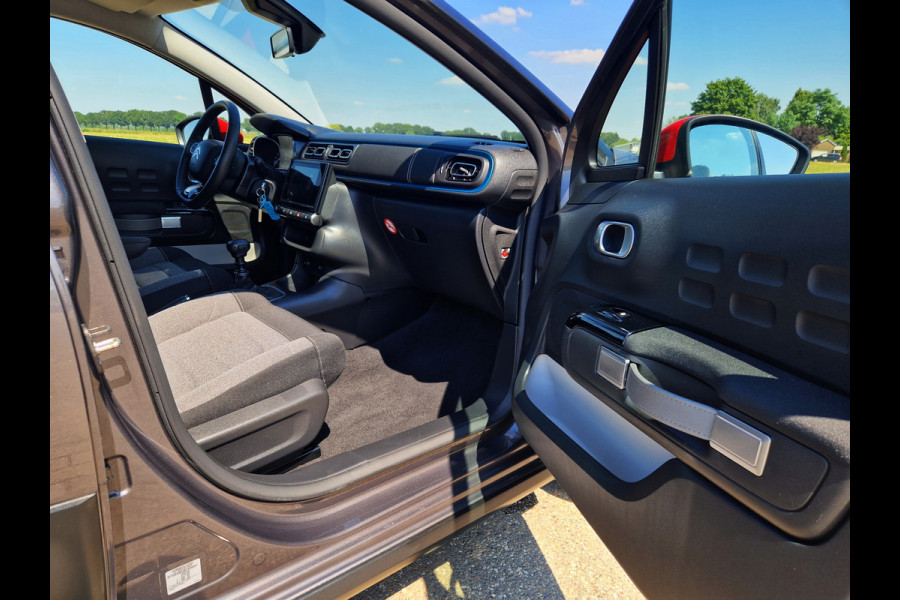 Citroën C3 1.2 PureTech C-Series - 110 Pk - Euro 6 - Navi - AppleCarplay AndroidAuto - Climate Control