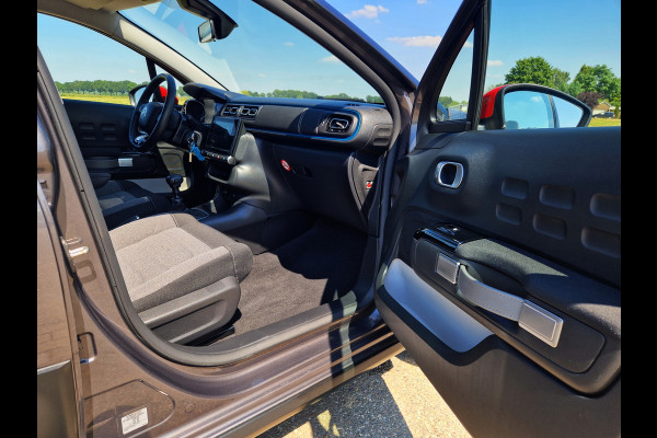 Citroën C3 1.2 PureTech C-Series - 110 Pk - Euro 6 - Navi - AppleCarplay AndroidAuto - Climate Control
