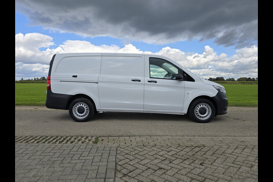 Mercedes-Benz Vito 116 CDI Lang L2 H1 - 160 Pk - Euro 6 - AUTOMAAT - Navi - ParkeerCamera - StoelVerwarming