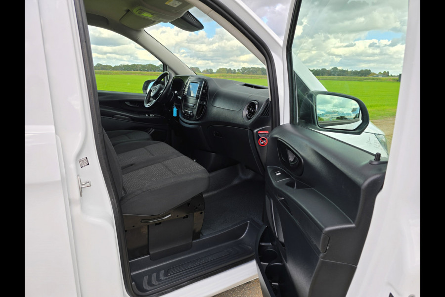 Mercedes-Benz Vito 116 CDI Lang L2 H1 - 160 Pk - Euro 6 - AUTOMAAT - Navi - ParkeerCamera - StoelVerwarming
