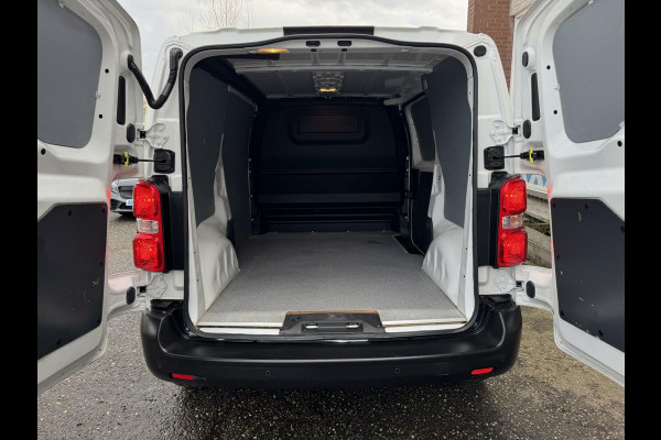 Toyota ProAce Worker 2.0 D-4D Black Line 144pk CarPlay Cruise Navi PDC Garantie Airco