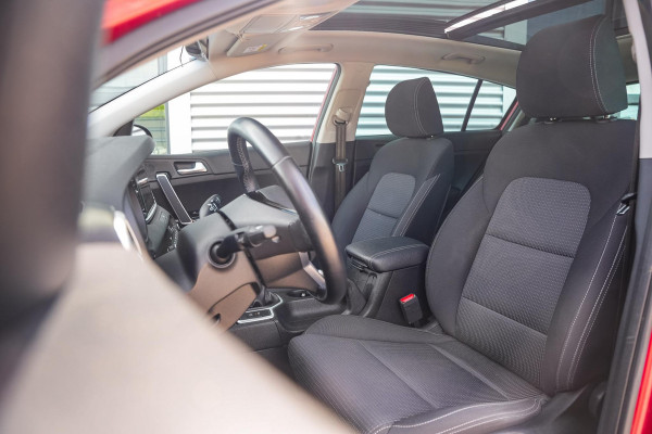 Kia Sportage 1.6 GDI DynamicLine GT Line Panoramadak Lane Assist LED Clima Cruise Camera
