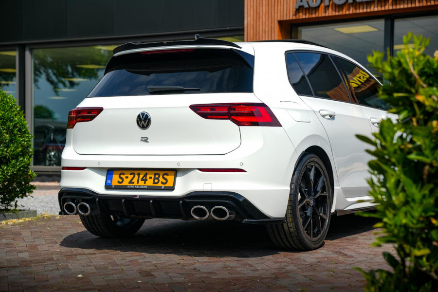 Volkswagen Golf 2.0 TSI R 4Motion Panodak Maxton Camera DAB+ ACC Decat Dode Hoek Stuurverw. Alcantara