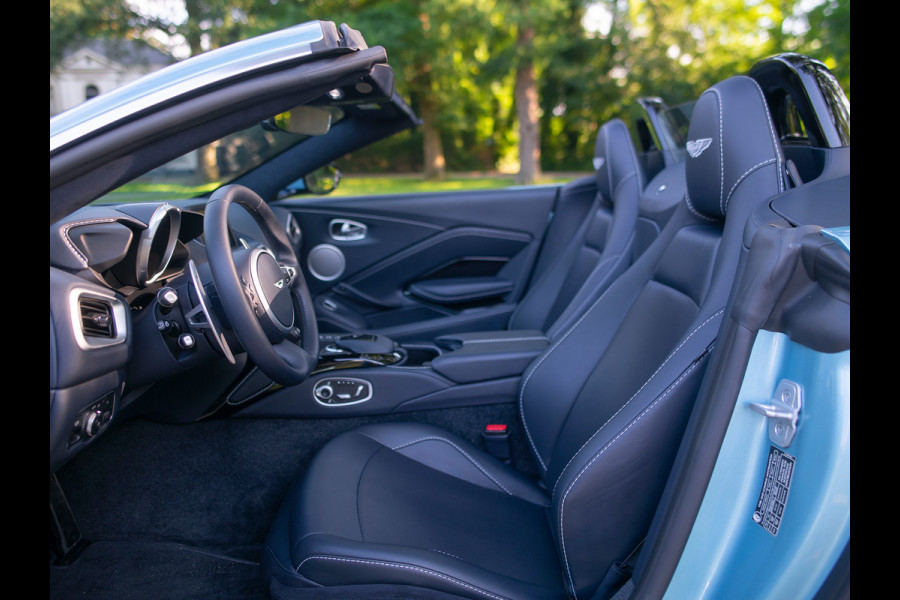 Aston Martin Vantage Roadster 4.0 V8 | Premium audio | 360 cam | Q-color | Caribbean Blue Pearl