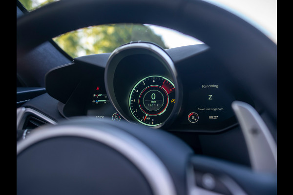 Aston Martin Vantage Roadster 4.0 V8 | Premium audio | 360 cam | Q-color | Caribbean Blue Pearl