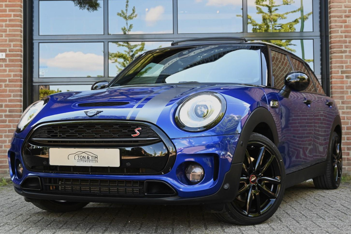 MINI Clubman 2.0 Cooper S Chili Pano Yours Leder ACC '18 MINI Clubman 2.0 Cooper S Chili Pano Yours Leder ACC '18