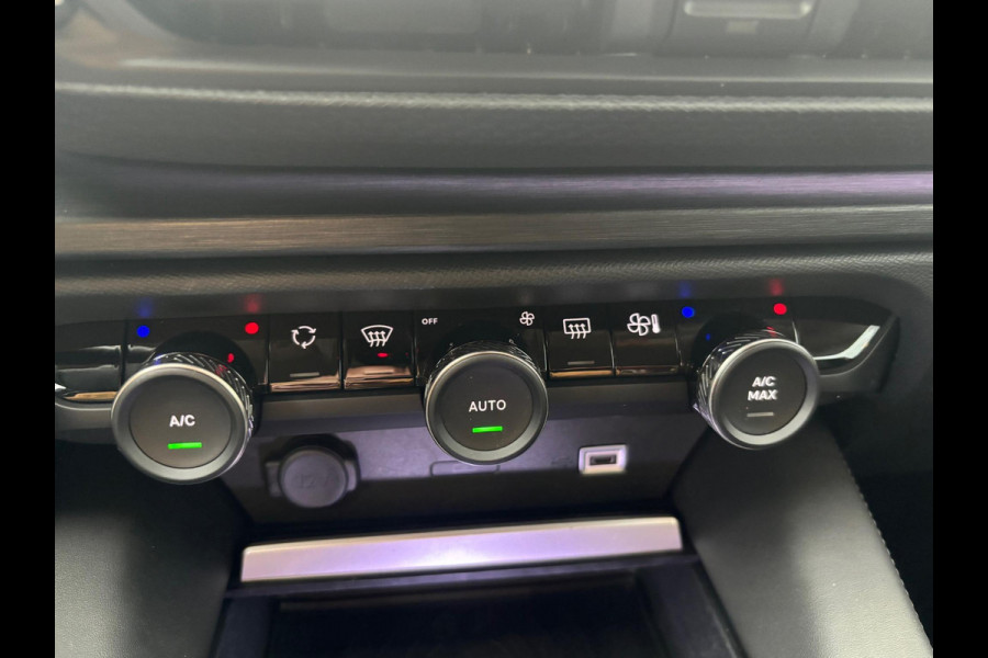 Citroën C5 X 1.2 PT 130 Business Plus 130pk Automaat | Rijklaar geleverd incl 12 maanden BOVAG garantie! |