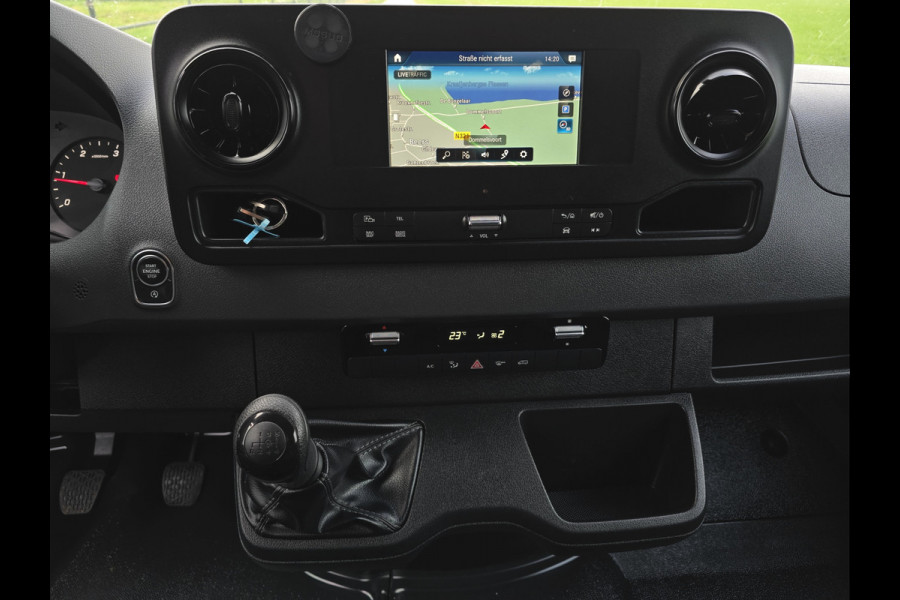 Mercedes-Benz Sprinter 315 1.9 CDI L3 H2 RWD - 150 Pk - Euro 6 - Navi - MBUX - ParkeerCamera - StoelVerwarming