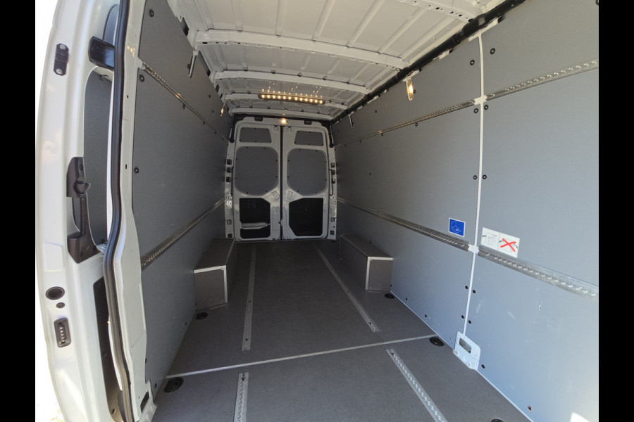Mercedes-Benz Sprinter 315 1.9 CDI L3 H2 RWD - 150 Pk - Euro 6 - Navi - MBUX - ParkeerCamera - StoelVerwarming