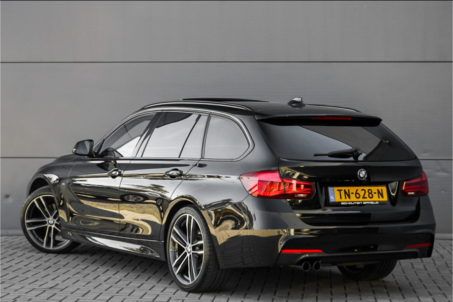 BMW 3 Serie Touring 320i Edition M Sport Shadow Pano Navi Pro Camera 19"