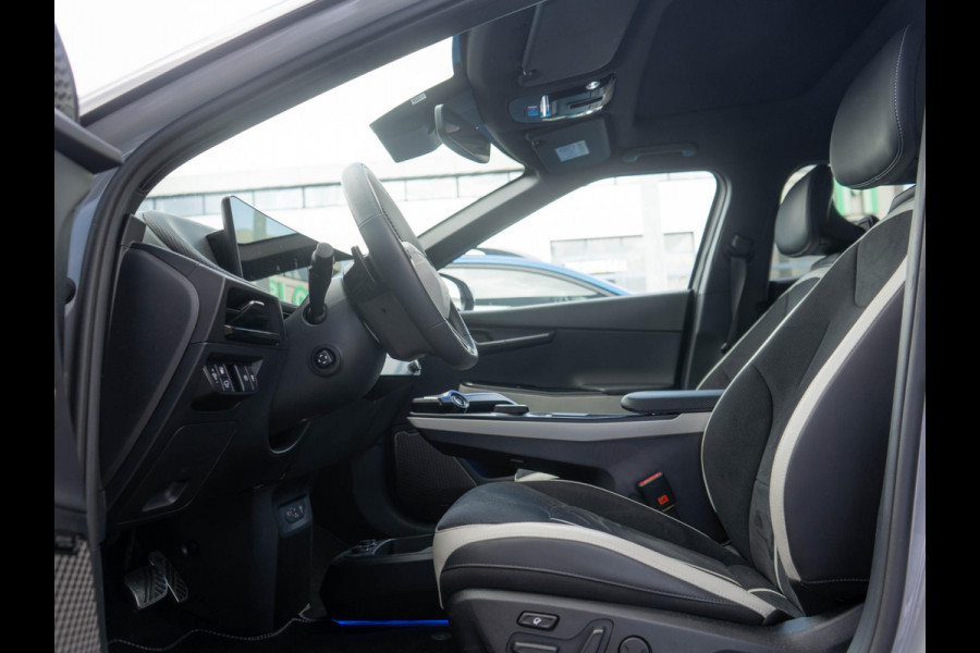 Kia Ev6 GT-Line 84.0 kWh | NIEUW MODEL | Stoelverwarming en -ventilatie | 20 inch velgen | 360° Camera | Meridian Surround | Digital Key 2.0 | Panoramadak | Aut. Kofferklep | ACTIE AANBIEDING