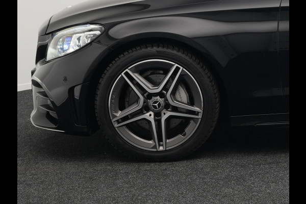 Mercedes-Benz C-Klasse Estate 180 Business Solution AMG Plus Upgrade Edition | Multibeam LED | Virtual | Apple Carplay | Afneembare Trekhaak | Alcantara Sportstoelen Verwarmd | Sfeerverlichting | Camera | 18"L.M |