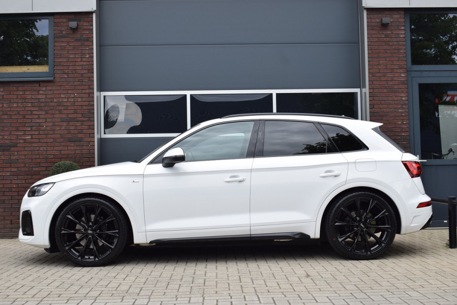 Audi Q5 50 TFSI e 299pk Quattro S-line | Luchtvering | 22" | Pano | Trekhaak