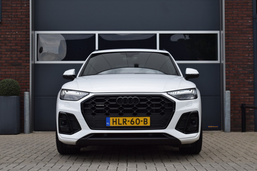 Audi Q5 50 TFSI e 299pk Quattro S-line | Luchtvering | 22" | Pano | Trekhaak