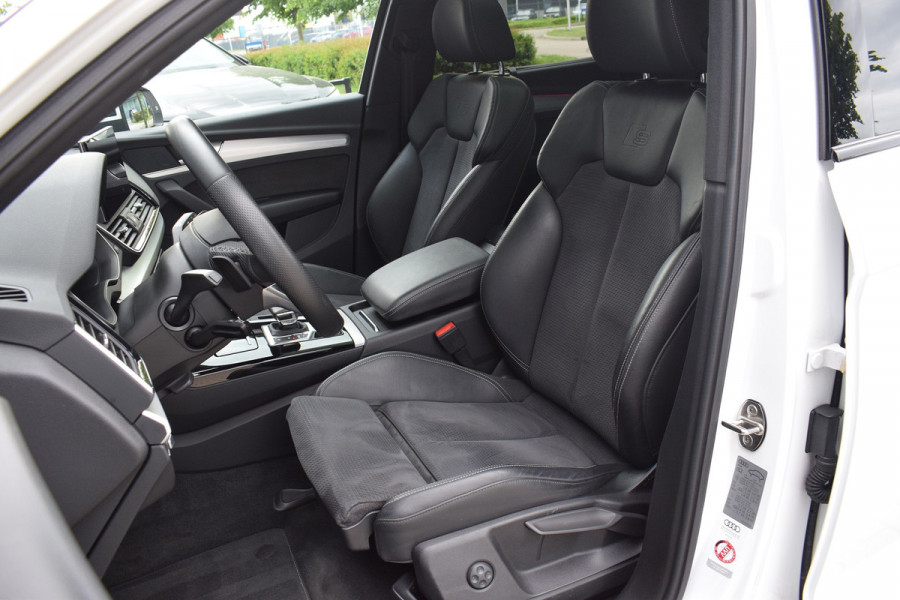 Audi Q5 50 TFSI e 299pk Quattro S-line | Luchtvering | 22" | Pano | Trekhaak