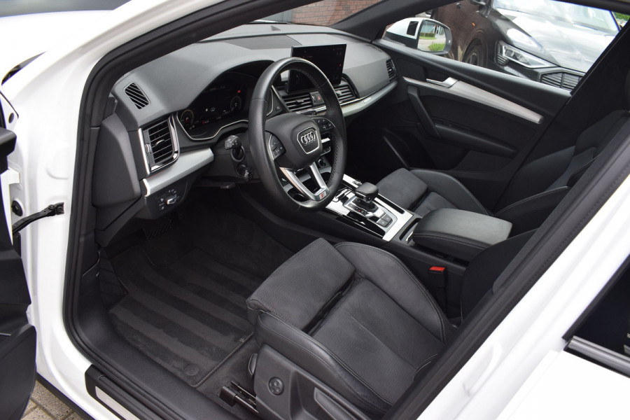 Audi Q5 50 TFSI e 299pk Quattro S-line | Luchtvering | 22" | Pano | Trekhaak