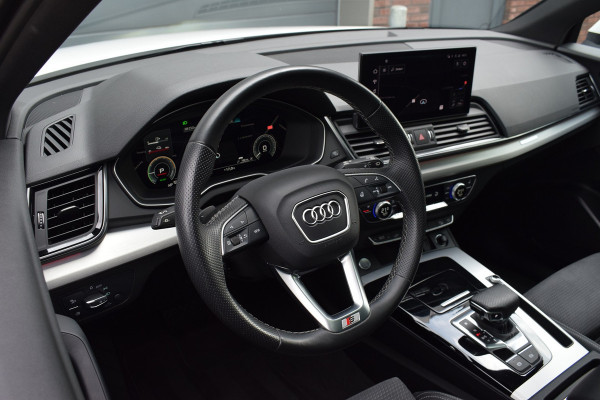 Audi Q5 50 TFSI e 299pk Quattro S-line | Luchtvering | 22" | Pano | Trekhaak