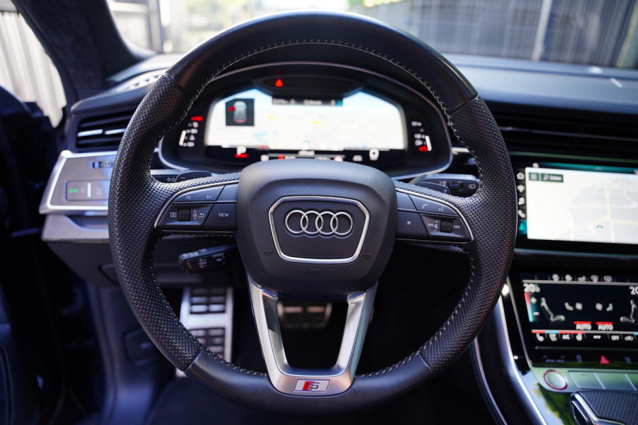 Audi Q8 4.0 TDI SQ8 quattro Nachtzicht Elek. Trekhaak Panoramadak