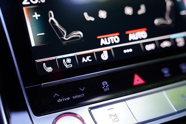 Audi Q8 4.0 TDI SQ8 quattro Nachtzicht Elek. Trekhaak Panoramadak