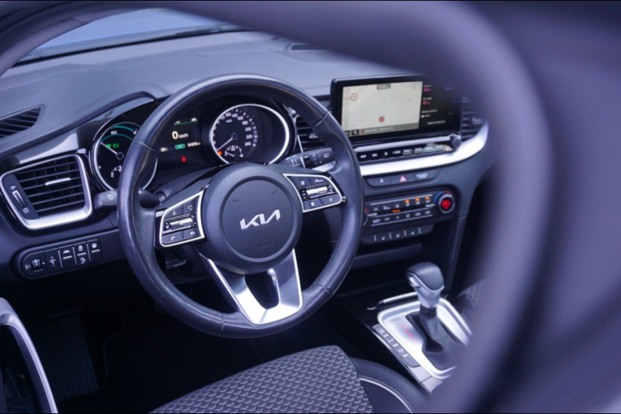 Kia Xceed PHEV Dynamic+line SCHUIFDAK | ADAPTIVE | 18' | STOEL/STUURVERW!