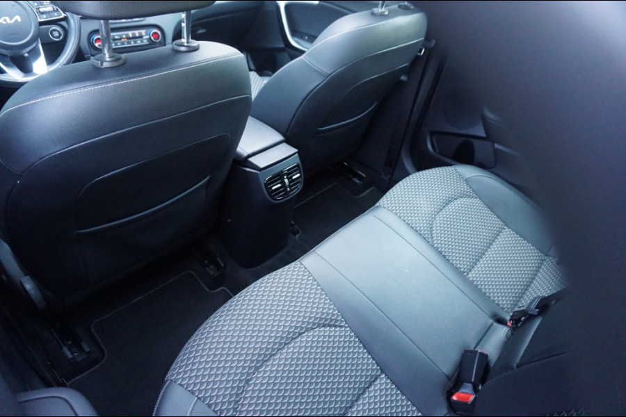 Kia Xceed PHEV Dynamic+line SCHUIFDAK | ADAPTIVE | 18' | STOEL/STUURVERW!