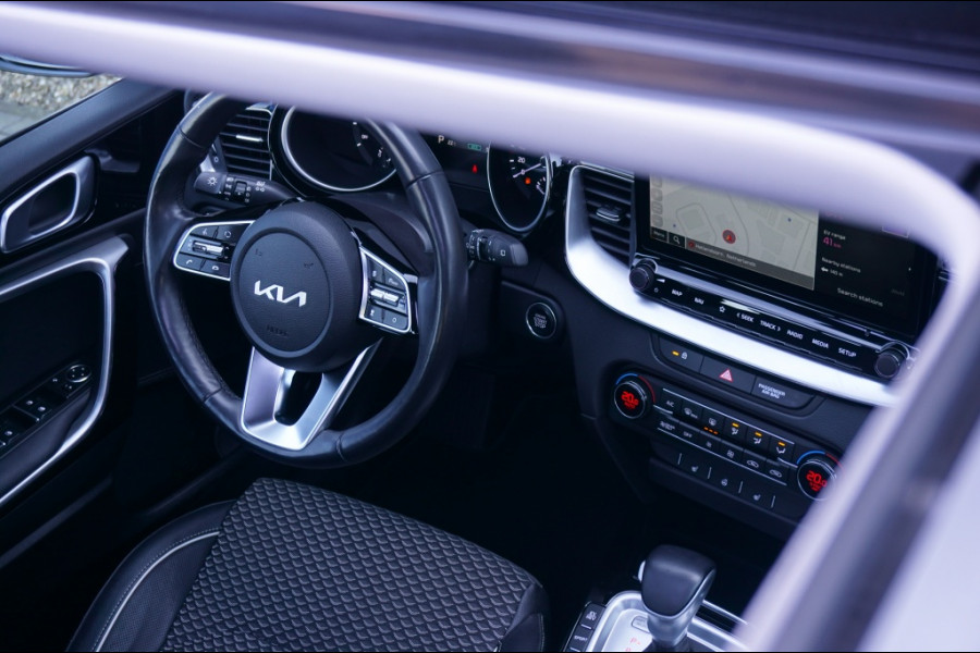Kia Xceed PHEV Dynamic+line SCHUIFDAK | ADAPTIVE | 18' | STOEL/STUURVERW!