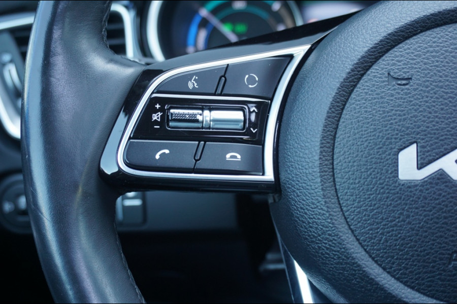 Kia Xceed PHEV Dynamic+line SCHUIFDAK | ADAPTIVE | 18' | STOEL/STUURVERW!
