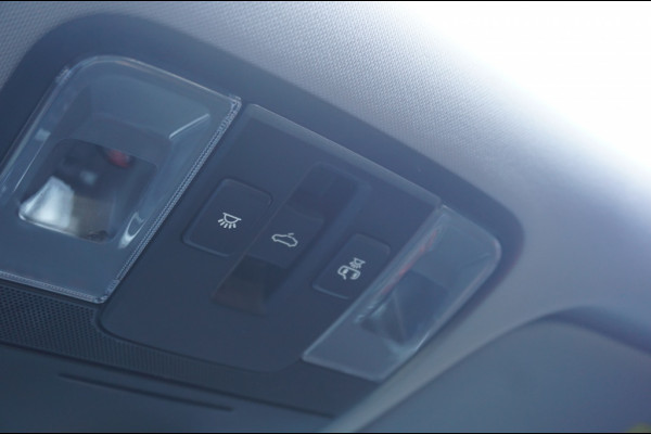 Kia Xceed PHEV Dynamic+line SCHUIFDAK | ADAPTIVE | 18' | STOEL/STUURVERW!