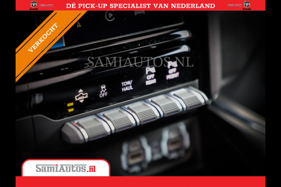 Dodge Ram 1500 LARAMIE NIGHT | NIEUW! BMP VRIJ | PANORAMA | LPG | HUD | VIRTUAL | LUCHTVERING | 360CAM | DODE HOEK | 5.7 V8 HEMI 402PK 4x4 | CREWCAB 5 PERSOONS | GRIJSKENTEKEN | VOORRAAD NR 2147 - 4802