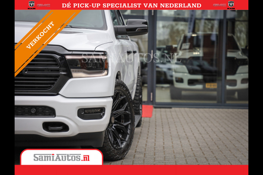 Dodge Ram 1500 LARAMIE NIGHT | NIEUW! BMP VRIJ | PANORAMA | LPG | HUD | VIRTUAL | LUCHTVERING | 360CAM | DODE HOEK | 5.7 V8 HEMI 402PK 4x4 | CREWCAB 5 PERSOONS | GRIJSKENTEKEN | VOORRAAD NR 2147 - 4802