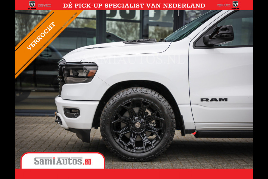 Dodge Ram 1500 LARAMIE NIGHT | NIEUW! BMP VRIJ | PANORAMA | LPG | HUD | VIRTUAL | LUCHTVERING | 360CAM | DODE HOEK | 5.7 V8 HEMI 402PK 4x4 | CREWCAB 5 PERSOONS | GRIJSKENTEKEN | VOORRAAD NR 2147 - 4802