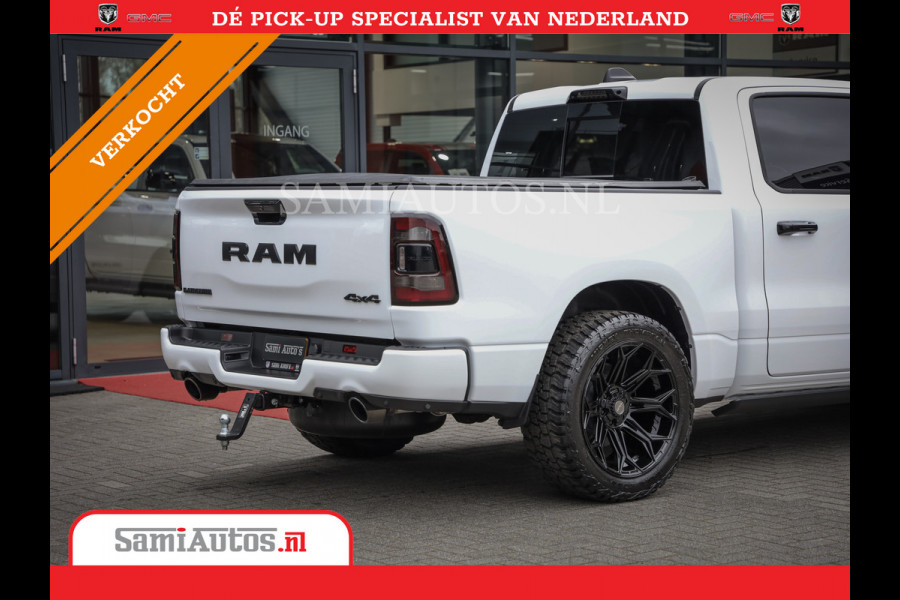 Dodge Ram 1500 LARAMIE NIGHT | NIEUW! BMP VRIJ | PANORAMA | LPG | HUD | VIRTUAL | LUCHTVERING | 360CAM | DODE HOEK | 5.7 V8 HEMI 402PK 4x4 | CREWCAB 5 PERSOONS | GRIJSKENTEKEN | VOORRAAD NR 2147 - 4802