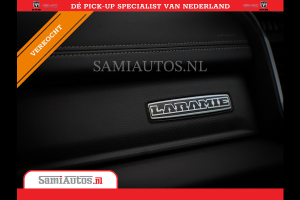 Dodge Ram 1500 LARAMIE NIGHT | NIEUW! BMP VRIJ | PANORAMA | LPG | HUD | VIRTUAL | LUCHTVERING | 360CAM | DODE HOEK | 5.7 V8 HEMI 402PK 4x4 | CREWCAB 5 PERSOONS | GRIJSKENTEKEN | VOORRAAD NR 2147 - 4802