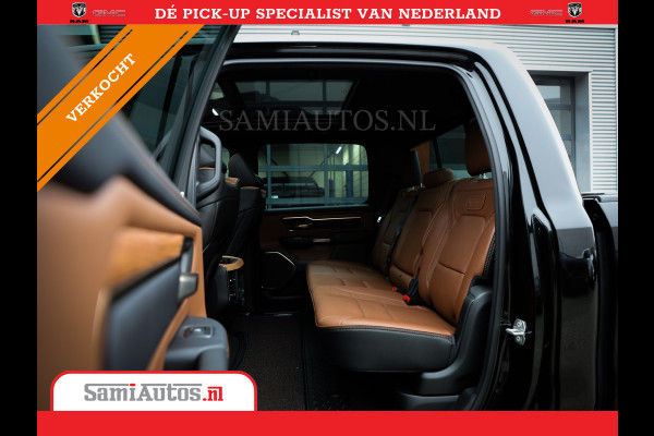 Dodge Ram 1500 LONGHORN BLACK OPS | HUD & VIRTUAL | PRIJS MET LPG + HEAD UP ADG + DEKSEL + PANORAMADAK GWJ + LUCHTVERING SER + BOM VOL | L CREW CAB | DUBBELE CABINE | 5,7L V8 HEMI 402 PK 4X4 | 5 PERSOONS | GRIJSKENTEKEN | VOORRAAD NR 2202 - 9563
