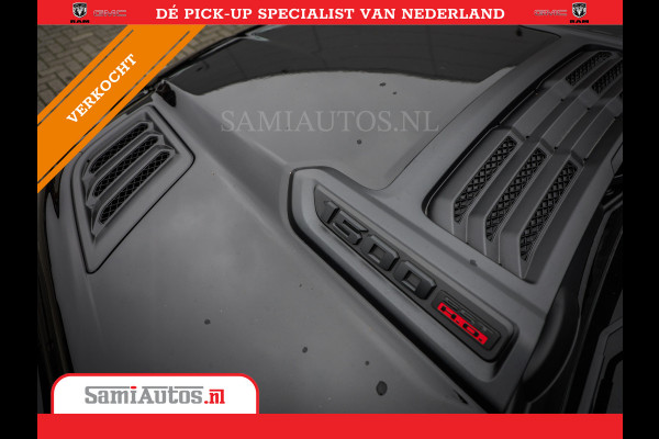 Dodge Ram 1500 LIMITED NIGHT H.O 540PK 706 Nm 2025 | XB9 | MASSAGE | BOM VOL | CREW CAB | DUBBELE CABINE | GRIJSKENTEKEN | DE MEEST LUXUEUZE en BEGEERDE Pick-up VOORRAAD NR 2330 - 7407