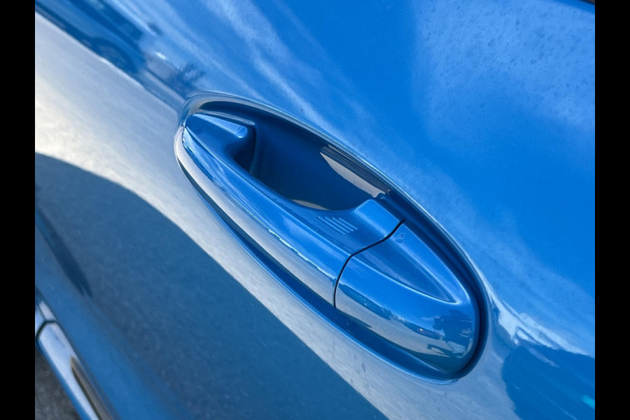 Ford Puma 1.0 EcoBoost Hybrid ST-Line X 125pk | Winter Pack | Driver Assistance Pack | Panoramadak