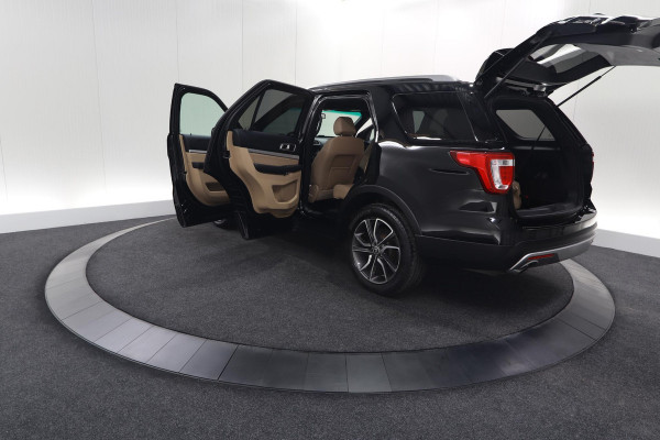 Ford Explorer XLT 2.3 Ecoboost | 7 Zitplaatsen | Camera | Dodehoekdetectie | Stoelverwarming | leder