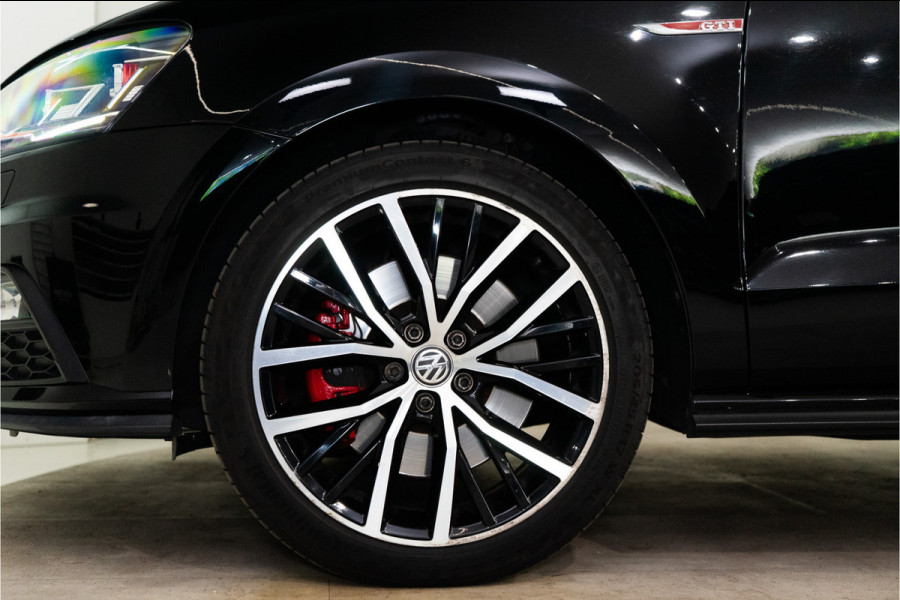 Volkswagen Polo 1.8 TSI GTI 192PK | Navi | Stoelverw. | LED | Carplay | Garantie