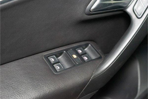 Volkswagen Polo 1.8 TSI GTI 192PK | Navi | Stoelverw. | LED | Carplay | Garantie