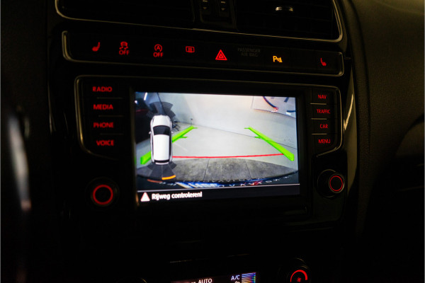Volkswagen Polo 1.8 TSI GTI 192PK | Navi | Stoelverw. | LED | Carplay | Garantie