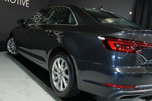 Audi A4 Limousine 35 TFSI Sport / VIRTUAL / DODEHOEK / CAMERA / CARPLAY