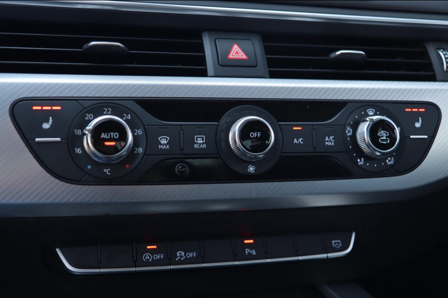 Audi A4 Limousine 35 TFSI Sport / VIRTUAL / DODEHOEK / CAMERA / CARPLAY