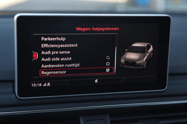 Audi A4 Limousine 35 TFSI Sport / VIRTUAL / DODEHOEK / CAMERA / CARPLAY