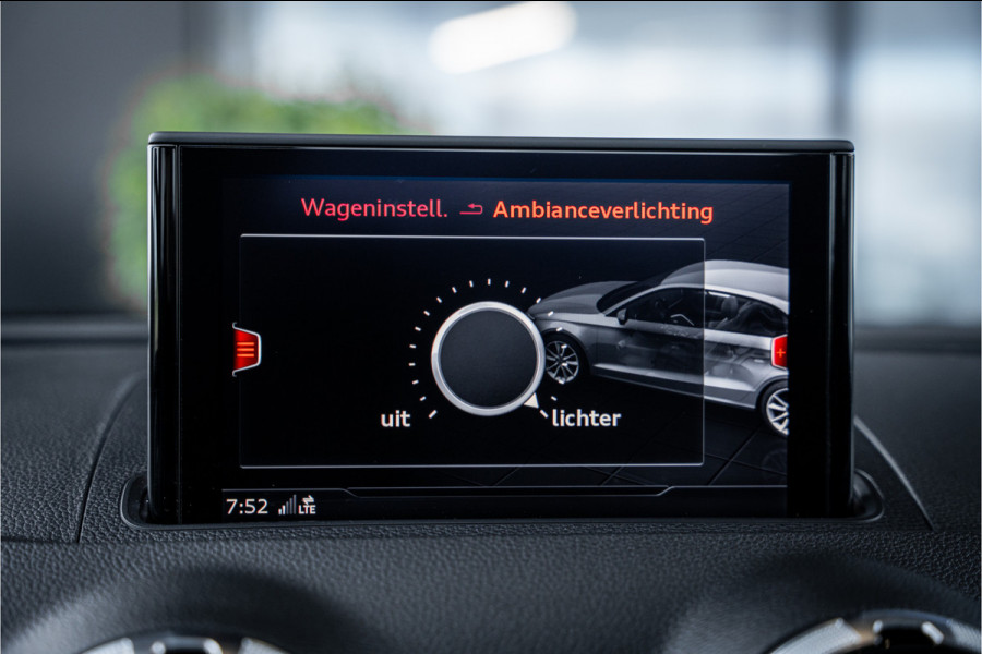 Audi RS3 Limousine 2.5 TFSI quattro - Panorama | B&O | Virtual | Keyless