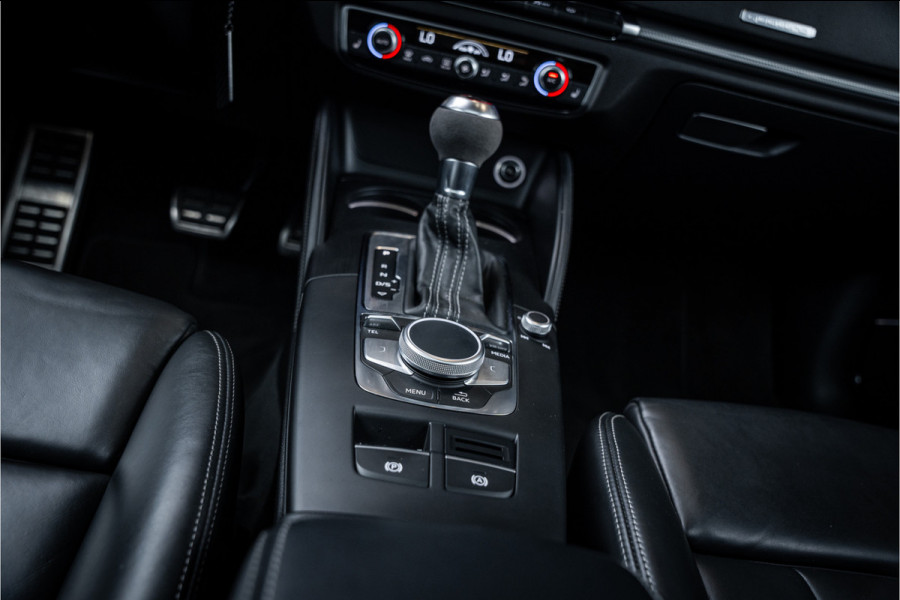 Audi RS3 Limousine 2.5 TFSI quattro - Panorama | B&O | Virtual | Keyless