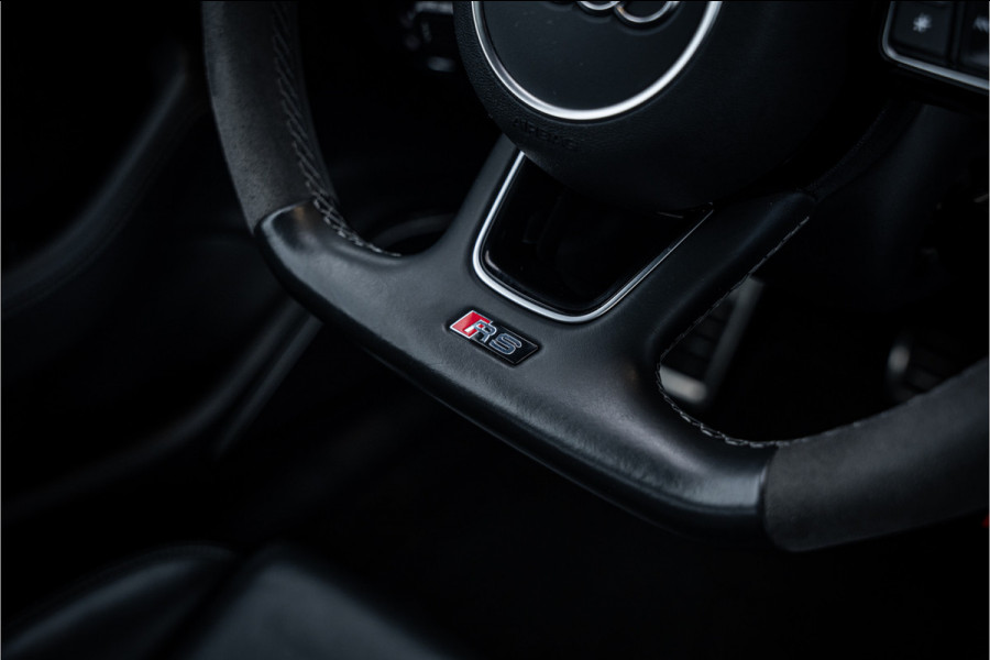 Audi RS3 Limousine 2.5 TFSI quattro - Panorama | B&O | Virtual | Keyless