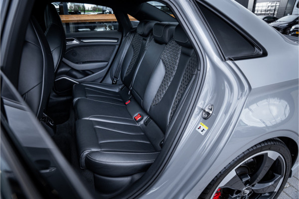 Audi RS3 Limousine 2.5 TFSI quattro - Panorama | B&O | Virtual | Keyless